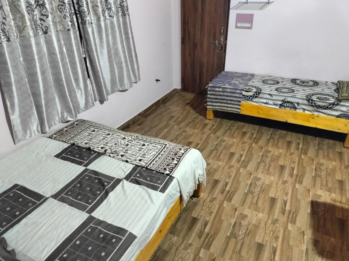 Prajwal Home Stay Hampi Eksteriør billede