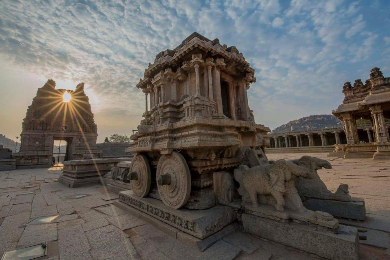 Prajwal Home Stay Hampi Eksteriør billede
