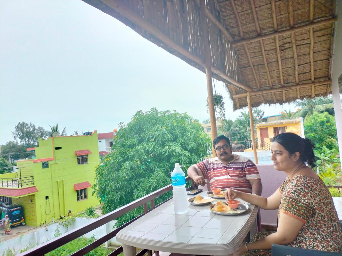 Prajwal Home Stay Hampi Eksteriør billede